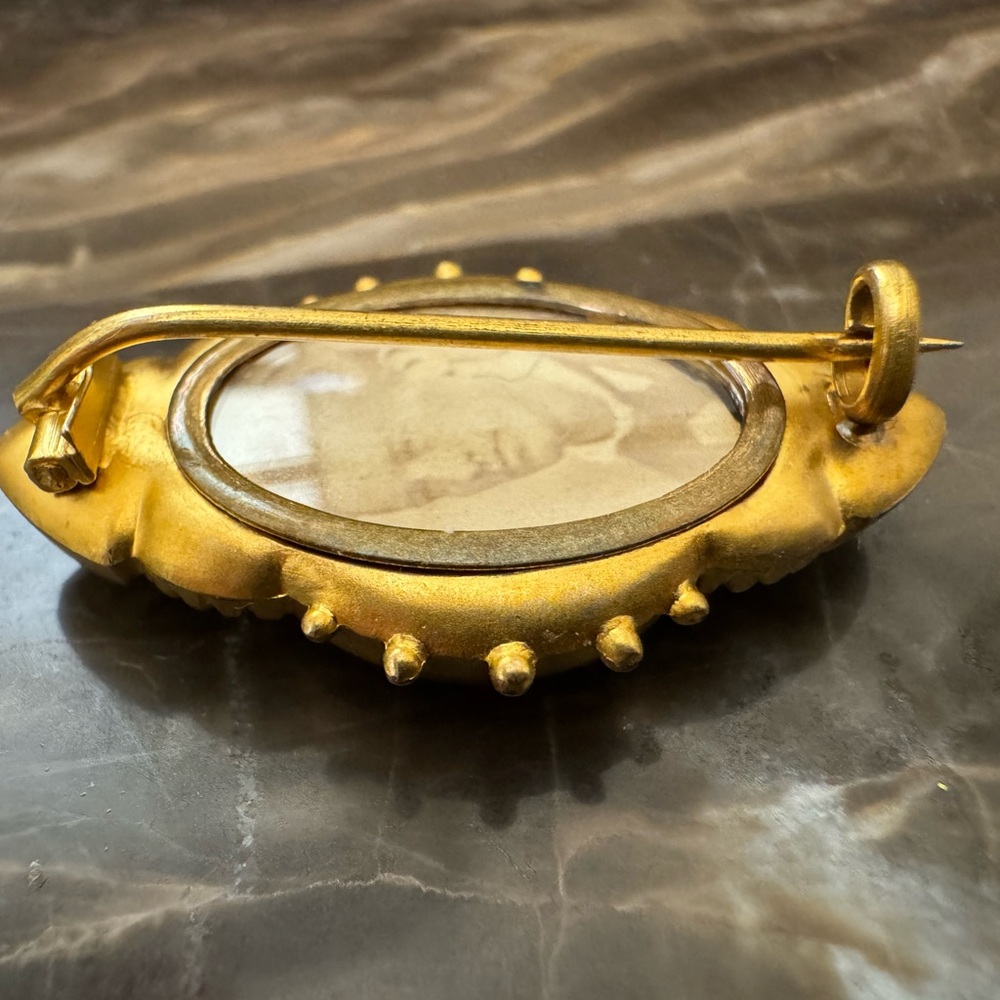 Antique Gold mourning Brooch with Star Detail and seed pearl Etruscan Victorian - Picture 7 of 12